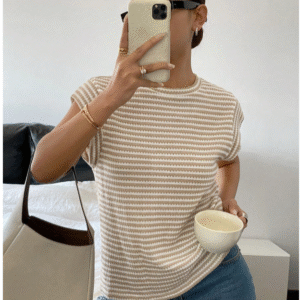 Camiseta casual de mujer de cuello redondo y manga corta a rayas